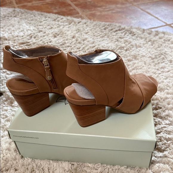 Nurture by Lamaze Women's Brown Peep-Toe Heel - Picture 6 of 6